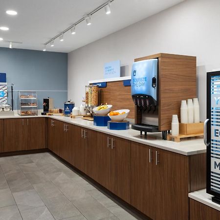 Holiday Inn Express & Suites Midwest City By Ihg Luaran gambar