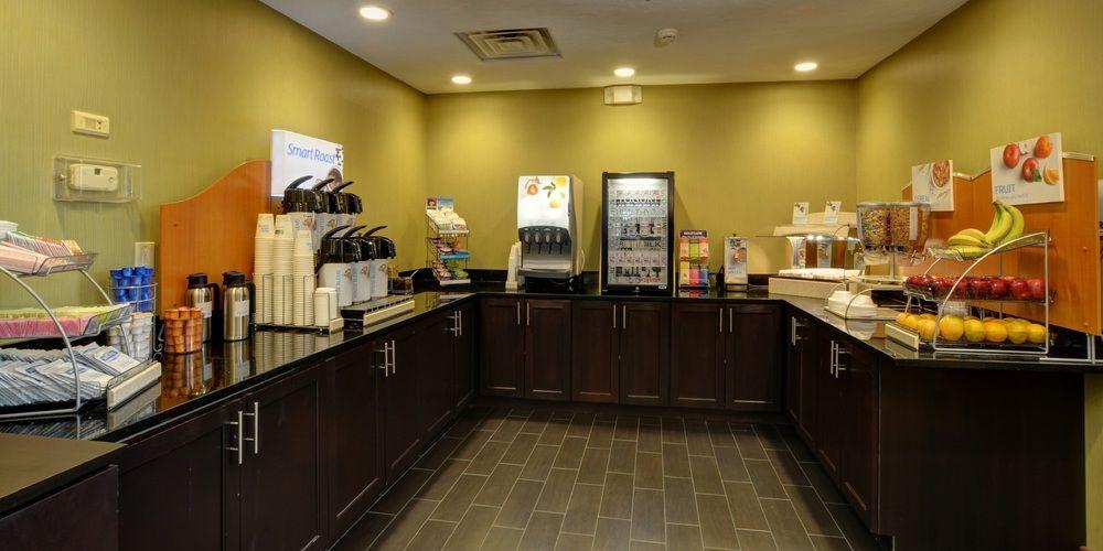 Holiday Inn Express & Suites Midwest City By Ihg Luaran gambar